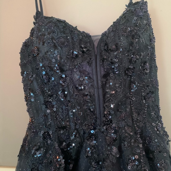 Elegant Navy Blue Sequin Prom Dress - Picture 4 of 8